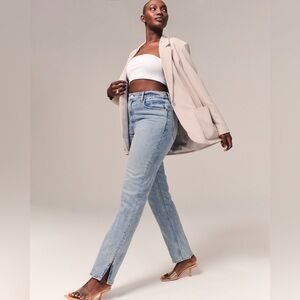 Abercrombie & Fitch Curve Love 90s Straight Leg Ultra High Rise Jeans Size 32